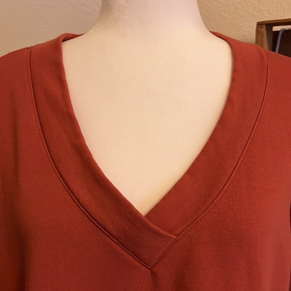 Orvis Sweatshirt - Picture 3 of 9